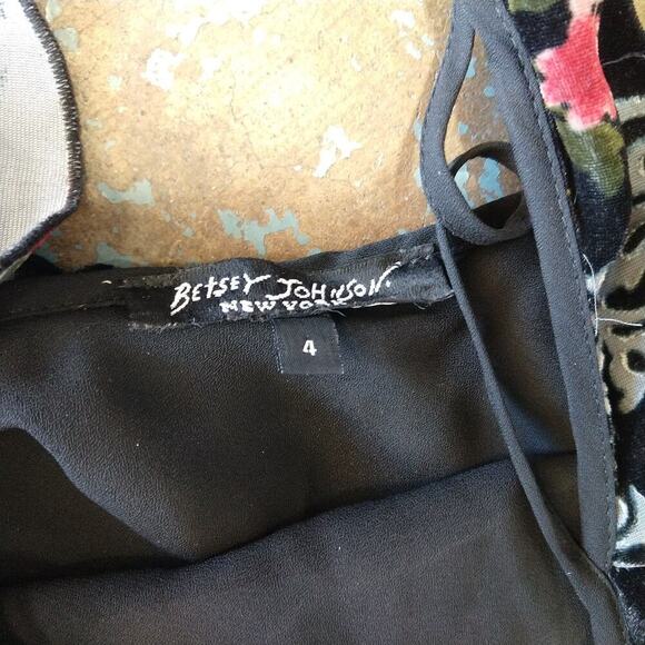 Betsey Johnson Vintage 90s Velvet Midi Dress Size 4 Black Floral Milkmaid Fairy - Picture 6 of 8